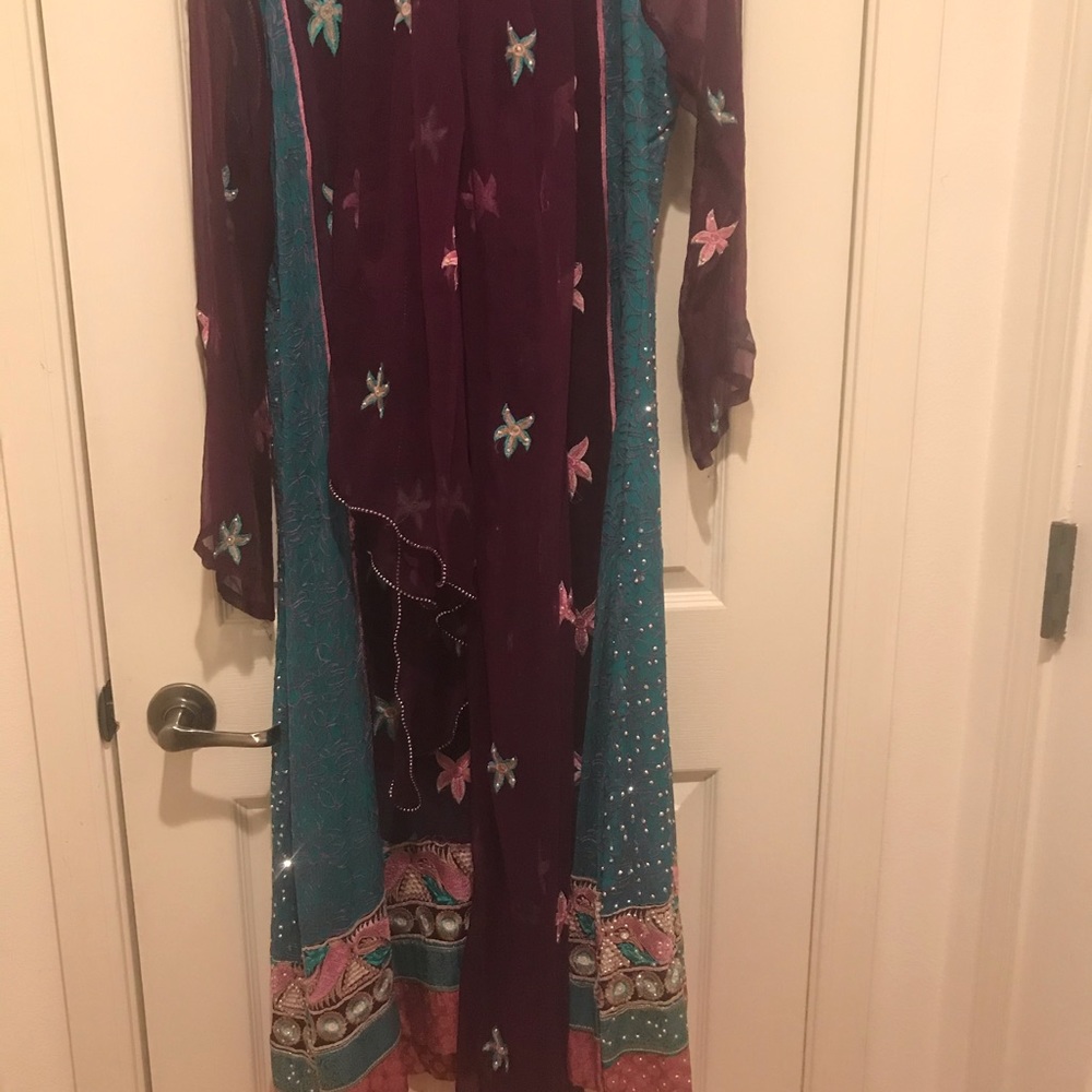 Heavy stone n embroidered Kameez n dupatta M - Picture 6 of 8